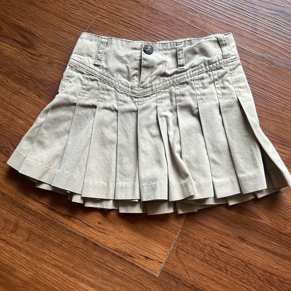 Ralph Lauren Toddler Girl Skirt Size 2T Khaki Pleated Mini Skirt 100% Cotton - Picture 1 of 6